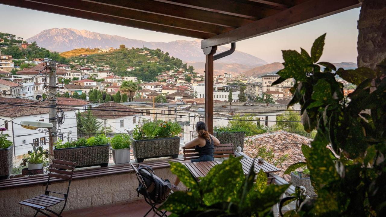 Hotel Borklad Berat Exterior foto