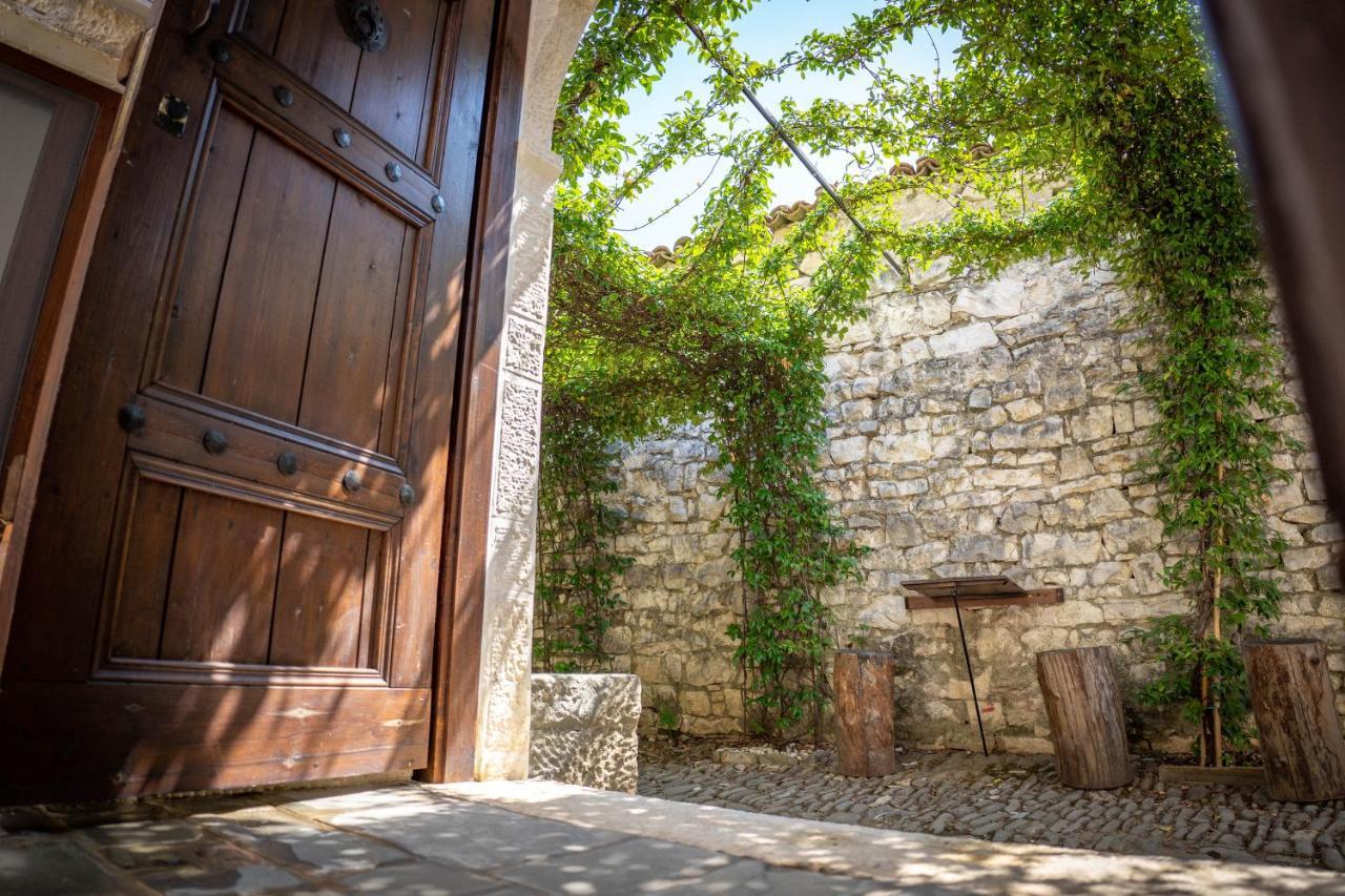 Hotel Borklad Berat Exterior foto