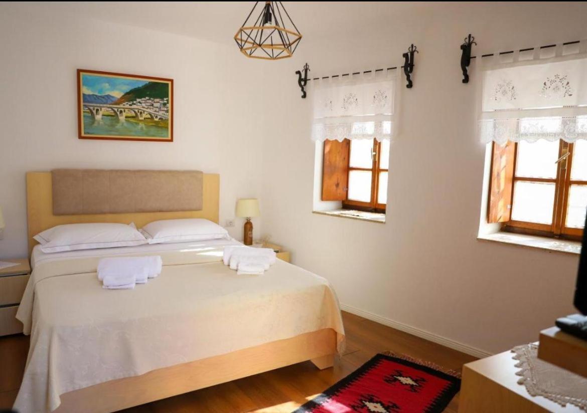 Hotel Borklad Berat Exterior foto