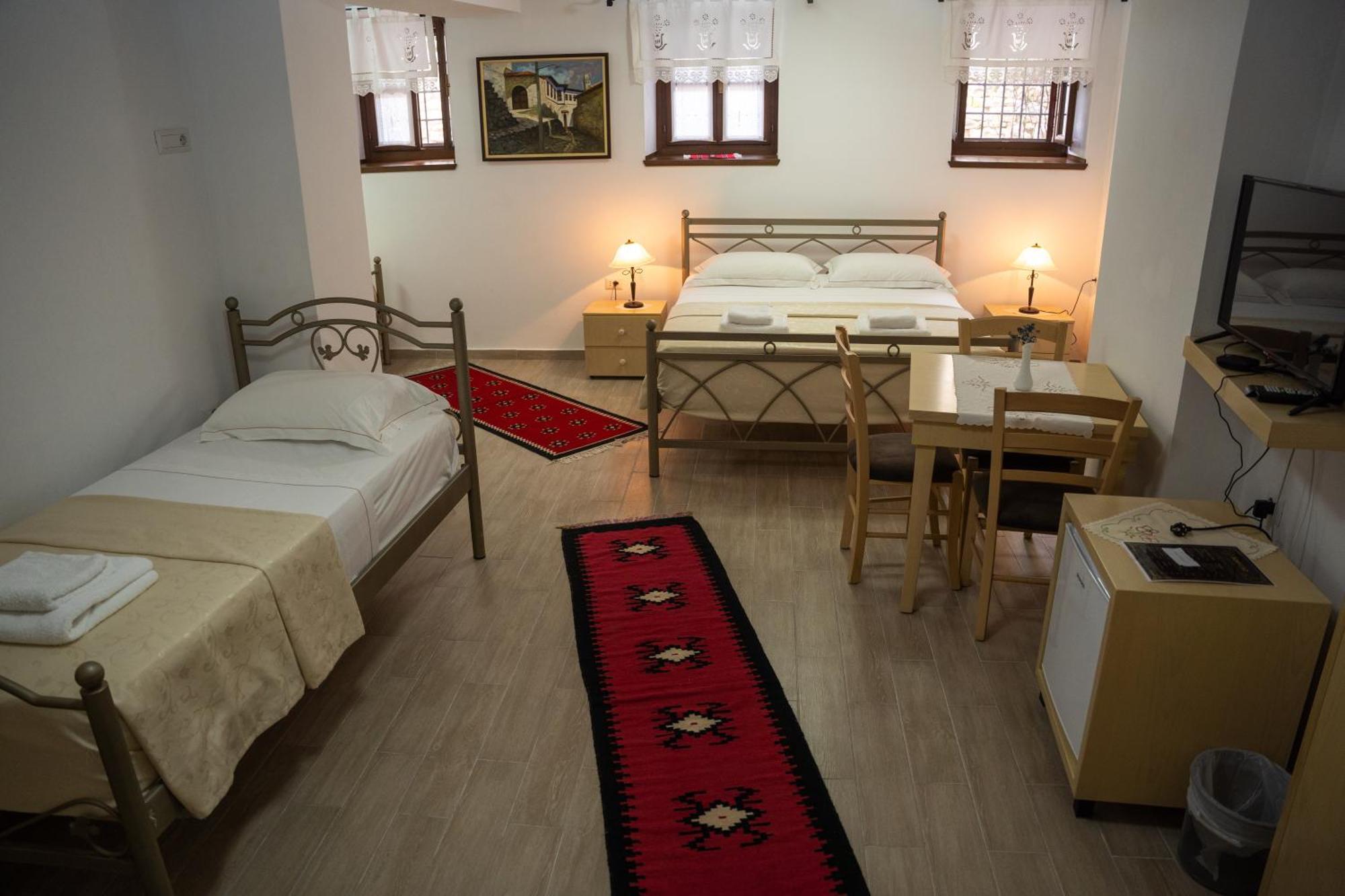 Hotel Borklad Berat Quarto foto